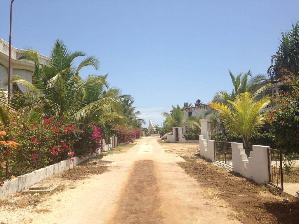 Downtown Malindi Apartment Bagian luar foto