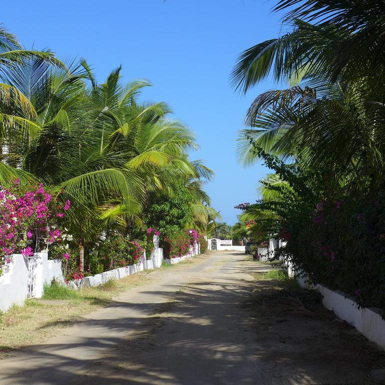 Downtown Malindi Apartment Bagian luar foto